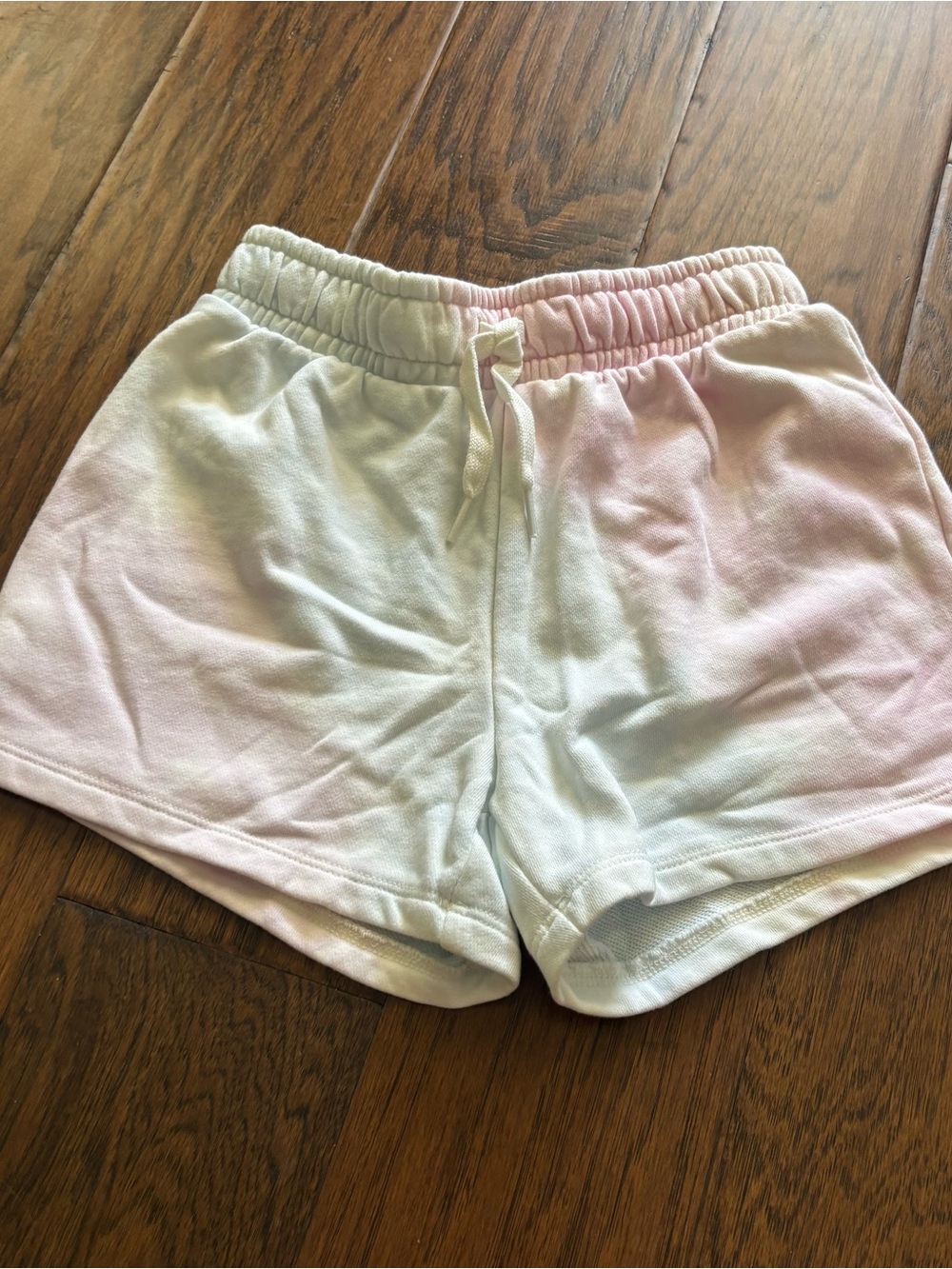 GAP Tie-Dye Elastic Waist Shorts